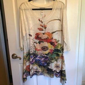 Tunic 25% off 3+ Items